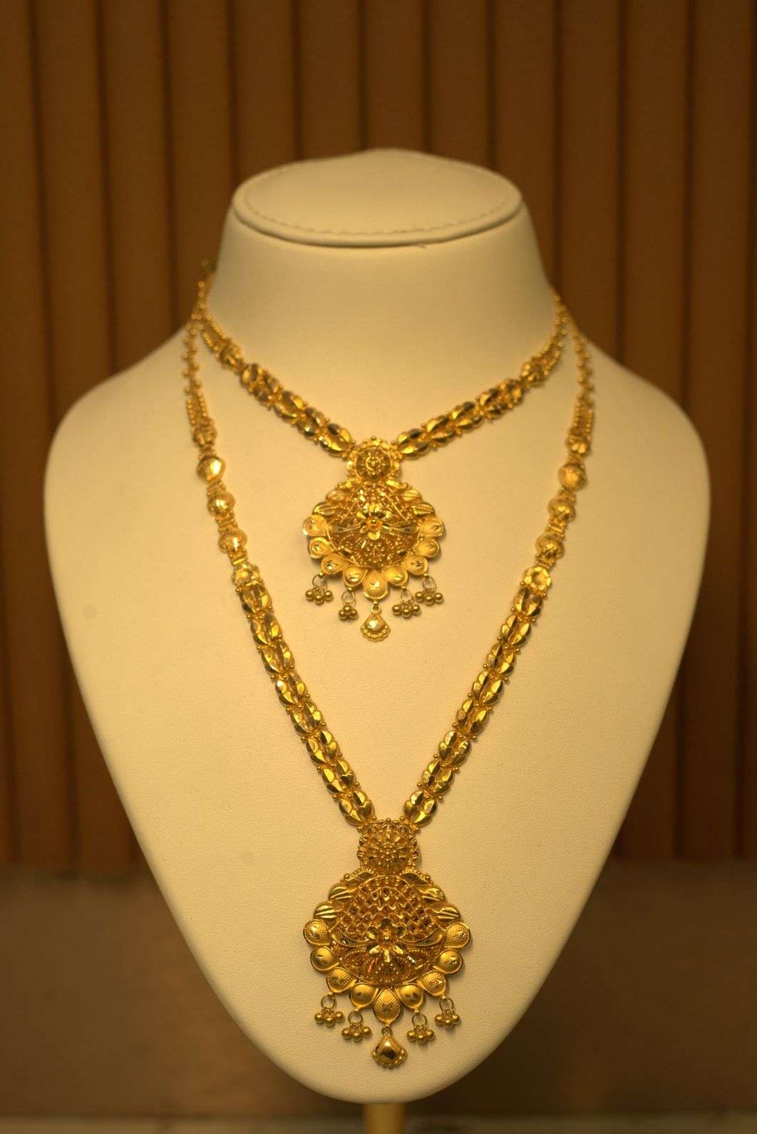 Necklace - 14.58 gm