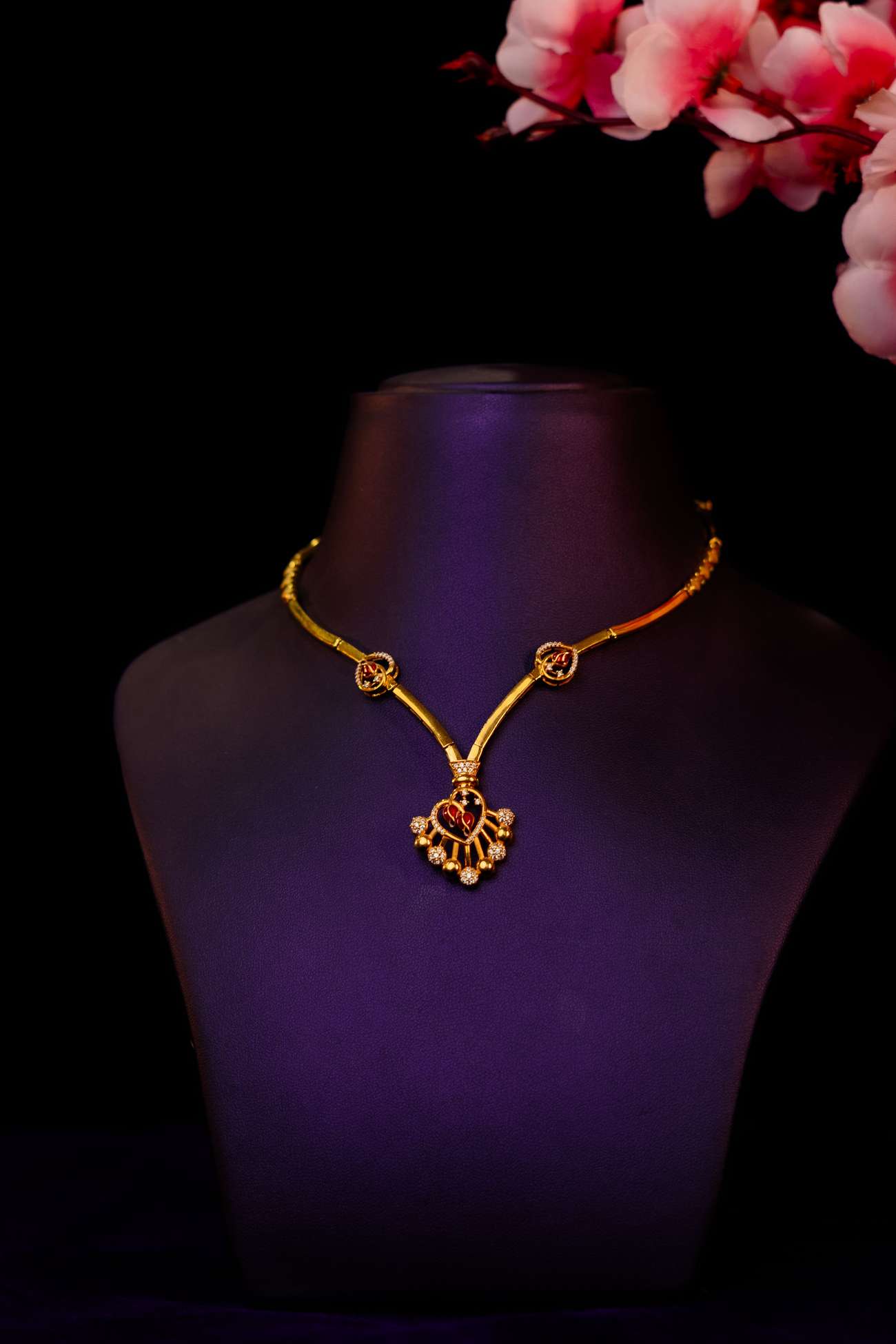 Necklace - 16.13 gm