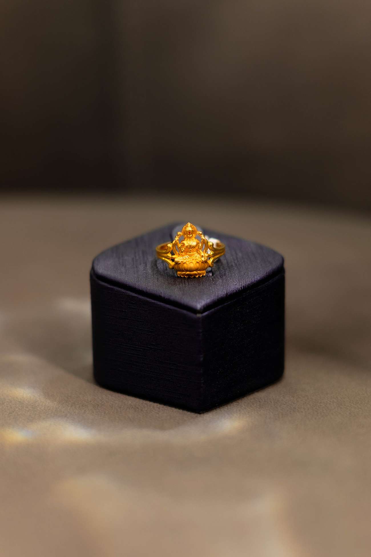 Ring - 4.16 gm