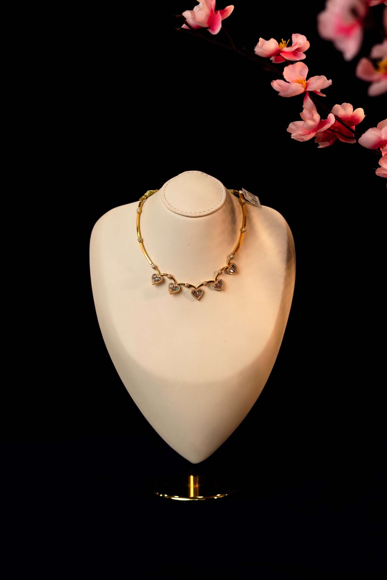 Necklace - 18.61 gm